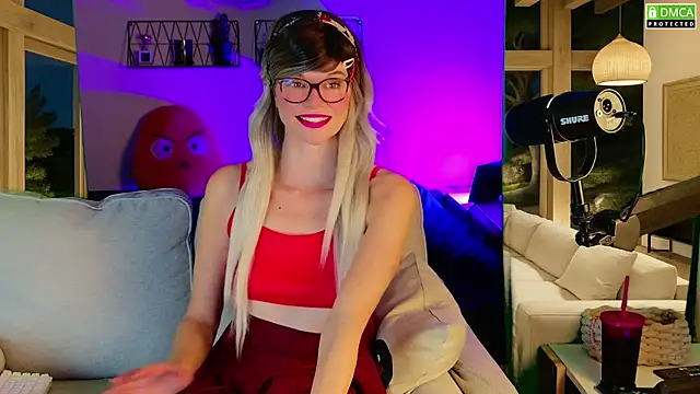 Snapshot of Kittychatte chatting on 09-30-25, 08:03 Kittychatte online show from 09-30-25, 08:03