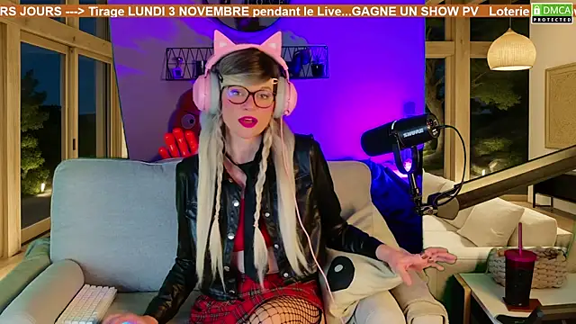 Kittychatte online show from 11-03-25, 09:05