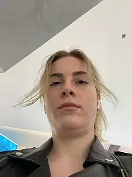 KissMissAngela online show from 03-13-25, 12:35