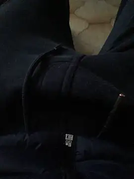 Snapshot of MoochedTape chatting on 12-18-24, 03:11 MoochedTape online show from 12-18-24, 03:11