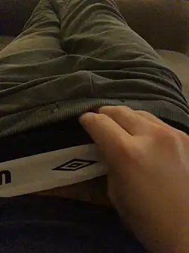 Snapshot of MoochedTape chatting on 01-26-25, 08:25 MoochedTape online show from 01-26-25, 08:25