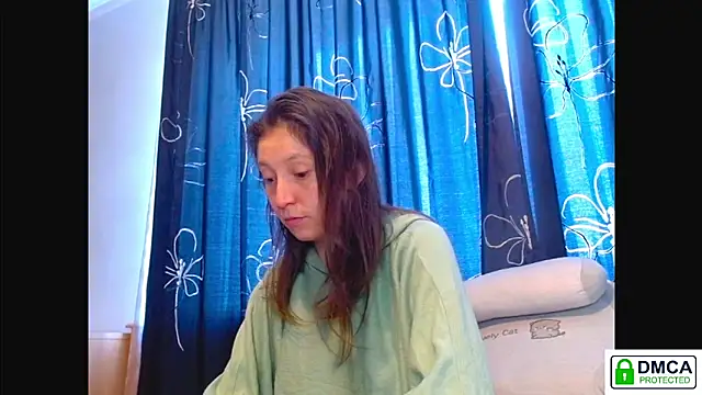 Sophi Cute online show from 03-30-26, 11:33