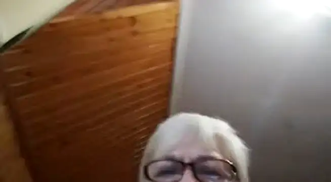 Snapshot of SweetCherry27 chatting on 06-24-26, 03:16 SweetCherry27 online show from 06-24-26, 03:16