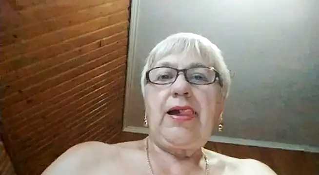 Snapshot of SweetCherry27 chatting on 06-30-26, 05:25 SweetCherry27 online show from 06-30-26, 05:25