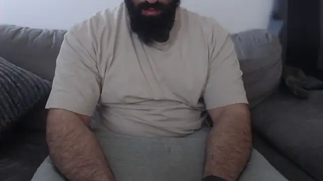 Snapshot of hugemachohandsome chatting on 04-29-26, 05:55 hugemachohandsome online show from 04-29-26, 05:55