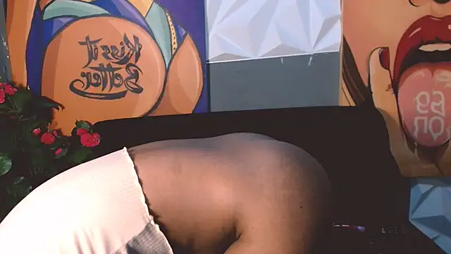 Snapshot of Ebonystormxxx chatting on 10-17-25, 08:28 Ebonystormxxx online show from 10-17-25, 08:28