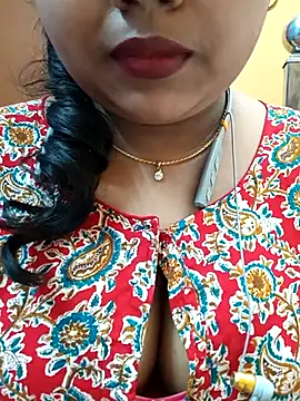 Sophiaboudi online show from 03-10-25, 05:07