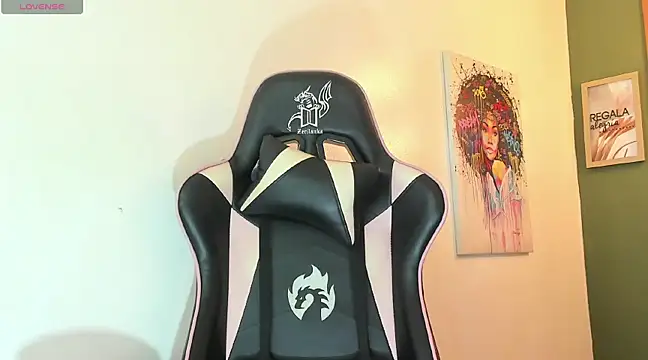 RebeccaSexx online show from 03-10-25, 05:00