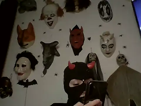 Snapshot of FeticheMacabre chatting on 03-13-25, 03:22 FeticheMacabre online show from 03-13-25, 03:22