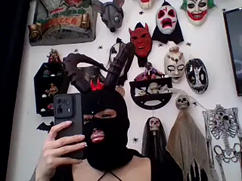 FeticheMacabre online show from 12-20-25, 06:26