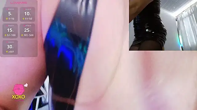 LatexDevil Blondie online show from 03-28-26, 05:34