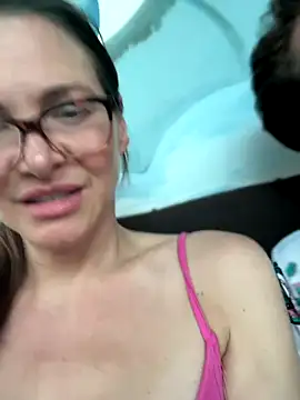 Snapshot of MessyNastyQueen chatting on 10-18-25, 09:37 MessyNastyQueen online show from 10-18-25, 09:37