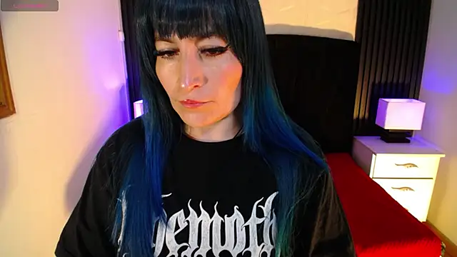 alicia moom online show from 03-30-26, 07:48