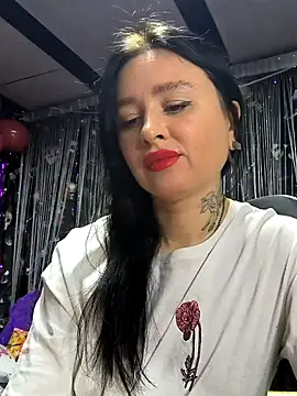 KikiXRed online show from 02-16-26, 06:42