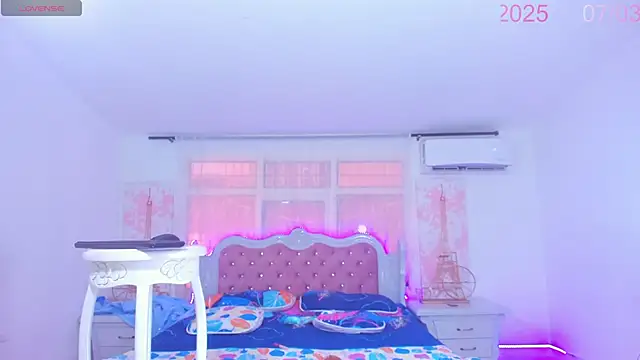 EmmaHills Sex online show from 03-07-25, 01:40