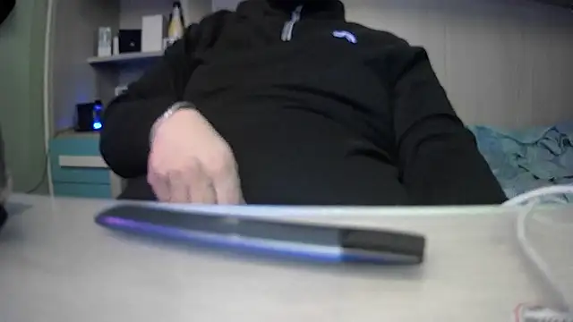 michele1500 online show from 12-01-25, 08:47