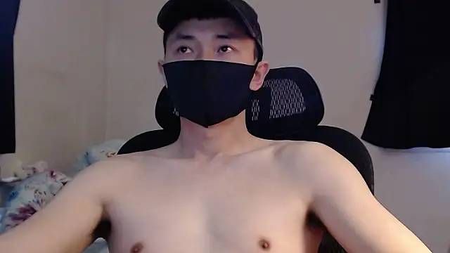 Snapshot of twbobo00715 chatting on 01-03-25, 06:24 twbobo00715 online show from 01-03-25, 06:24