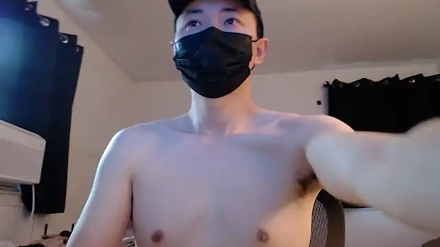 Snapshot of twbobo00715 chatting on 10-11-25, 03:21 twbobo00715 online show from 10-11-25, 03:21