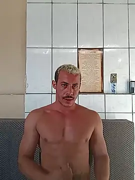 MachoScorpionCaralho online show from 02-08-25, 11:44