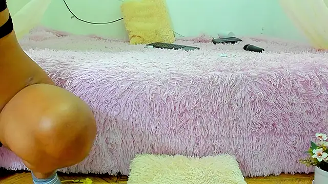 iisabella gonzalez online show from 01-06-25, 07:52
