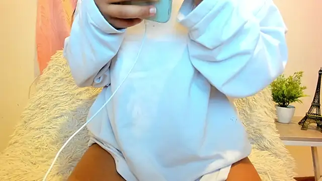 iisabella gonzalez online show from 01-16-26, 05:55