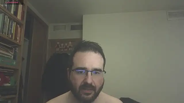 curiosillo83 online show from 03-21-25, 02:40