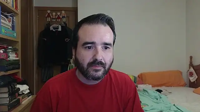 Snapshot of curiosillo83 chatting on 06-13-26, 11:19 curiosillo83 online show from 06-13-26, 11:19