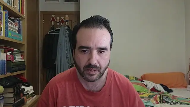 Snapshot of curiosillo83 chatting on 06-26-26, 08:02 curiosillo83 online show from 06-26-26, 08:02