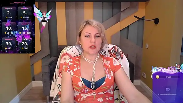 Candy Long online show from 12-23-25, 06:22