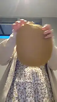 Snapshot of Sakura_0505 chatting on 12-18-24, 11:08 Sakura 0505 online show from 12-18-24, 11:08