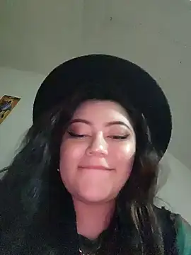 Snapshot of Sakura_0505 chatting on 12-25-24, 10:59 Sakura 0505 online show from 12-25-24, 10:59