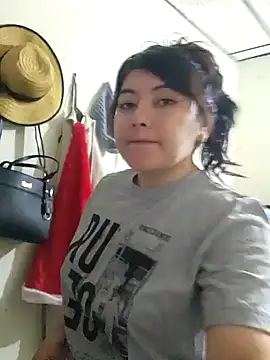 Snapshot of Sakura_0505 chatting on 12-27-24, 05:09 Sakura 0505 online show from 12-27-24, 05:09