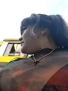 Snapshot of Sakura_0505 chatting on 02-07-25, 09:04 Sakura 0505 online show from 02-07-25, 09:04