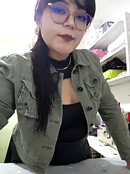 Snapshot of Sakura_0505 chatting on 03-01-25, 09:59 Sakura 0505 online show from 03-01-25, 09:59