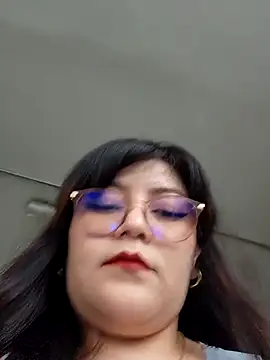 Snapshot of Sakura_0505 chatting on 03-07-25, 08:00 Sakura 0505 online show from 03-07-25, 08:00