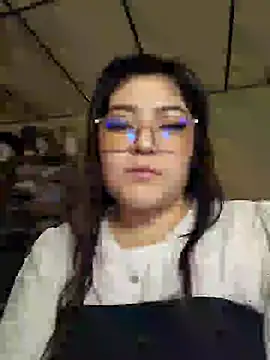 Snapshot of Sakura_0505 chatting on 03-22-25, 08:37 Sakura 0505 online show from 03-22-25, 08:37