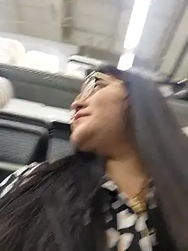 Sakura 0505 online show from 04-19-26, 09:39