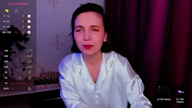 KindHazelHere  online show from 11-30-25, 05:17