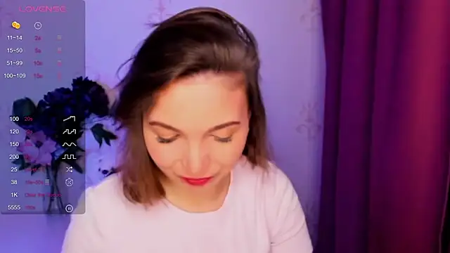 KindHazelHere  online show from 01-14-26, 08:03