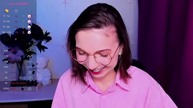 KindHazelHere  online show from 03-08-26, 08:23