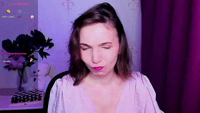 KindHazelHere  online show from 03-25-26, 08:26