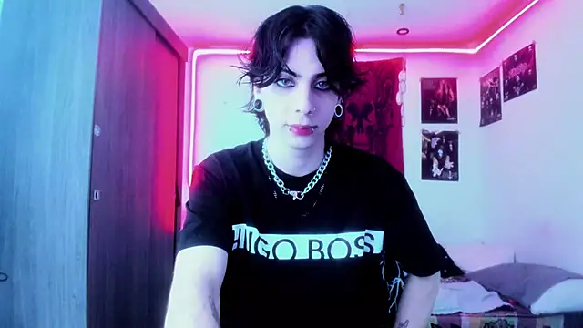 dussk  online show from 12-22-24, 03:00