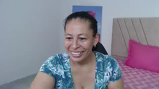 mature martina online show from 02-10-26, 07:18