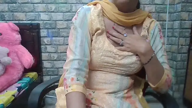 Sexy iknoor online show from 11-04-25, 04:33