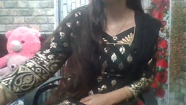 Sexy iknoor online show from 04-23-26, 05:41