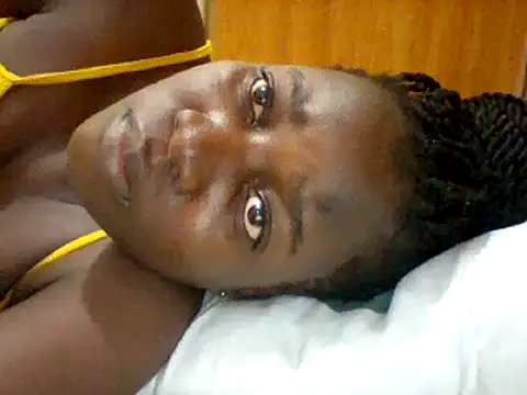 Snapshot of Alessandrajenna chatting on 02-12-25, 07:23 Alessandrajenna online show from 02-12-25, 07:23