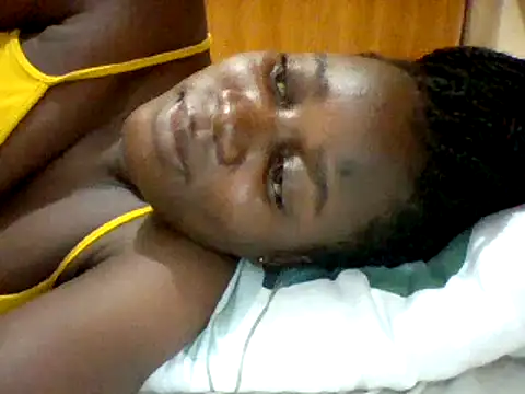 Snapshot of Alessandrajenna chatting on 02-13-25, 05:48 Alessandrajenna online show from 02-13-25, 05:48