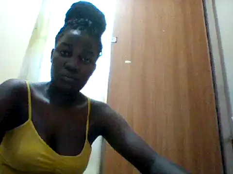 Snapshot of Alessandrajenna chatting on 02-13-25, 09:30 Alessandrajenna online show from 02-13-25, 09:30