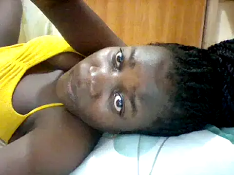 Snapshot of Alessandrajenna chatting on 02-17-25, 06:09 Alessandrajenna online show from 02-17-25, 06:09