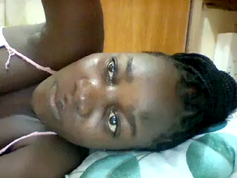 Snapshot of Alessandrajenna chatting on 02-27-25, 07:44 Alessandrajenna online show from 02-27-25, 07:44